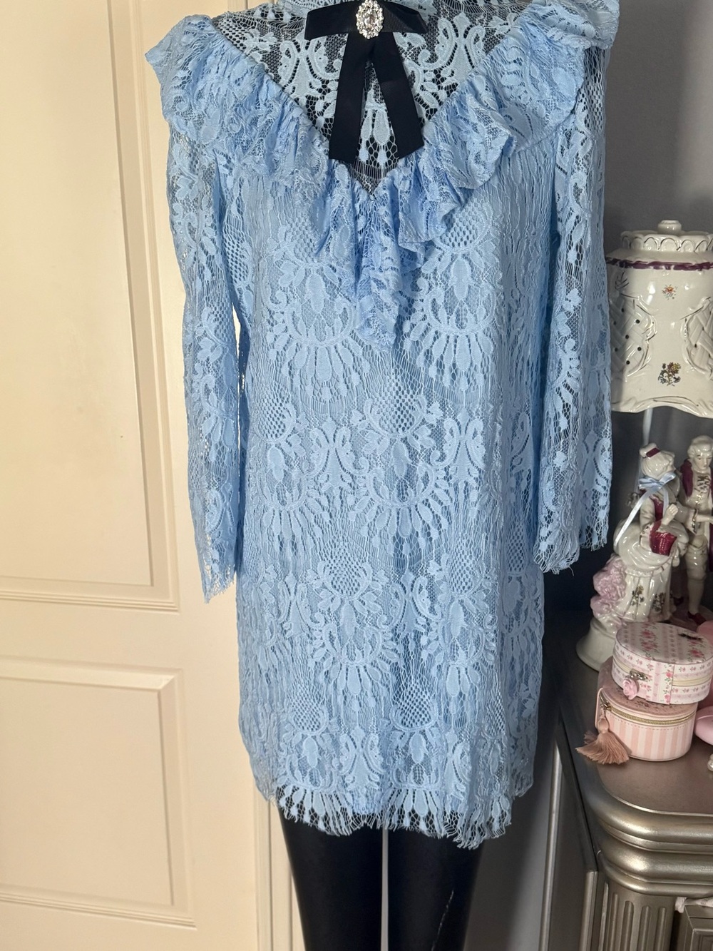 SHEIN Light Blue Lace Ruffle V-Neck Long Sleeve Dress